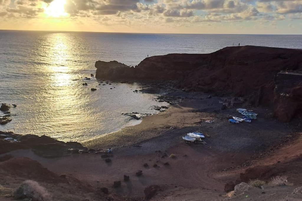 Villa Casa Mar Y Lava El Golfo Exterior foto